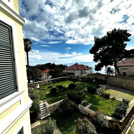 Two-Bedrooms Apartment With Balcony And Sea View,Near Old Town Дубровник Экстерьер фото